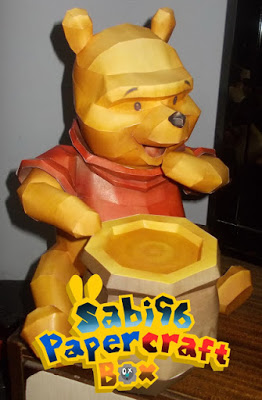 Winnie the Pooh Papercraft
