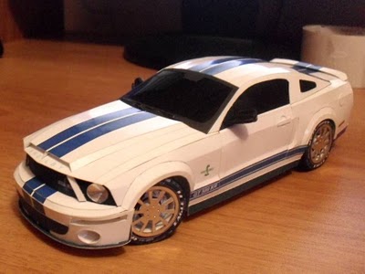 Papercraft mustang