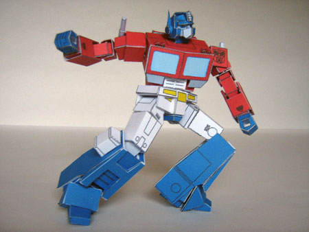Optimus Prime articulado Papercraft